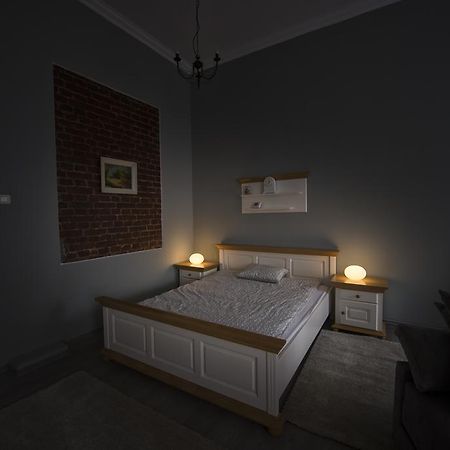 Apartament Maria ティミショアラ エクステリア 写真