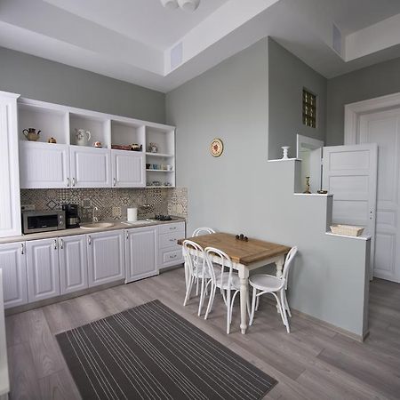 Apartament Maria ティミショアラ エクステリア 写真
