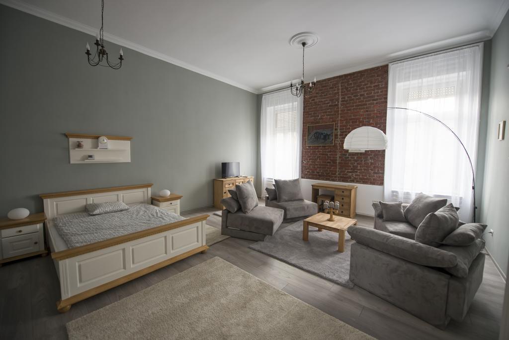 Apartament Maria ティミショアラ エクステリア 写真