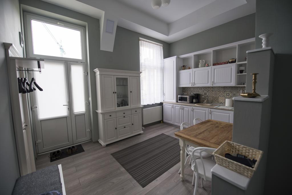 Apartament Maria ティミショアラ エクステリア 写真