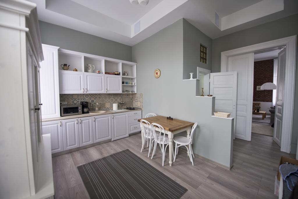 Apartament Maria ティミショアラ エクステリア 写真